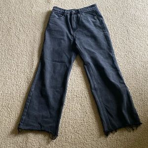 Wide-leg jeans